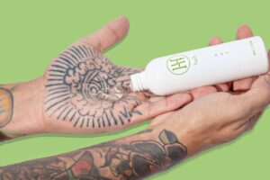 Tattoo numbing gel