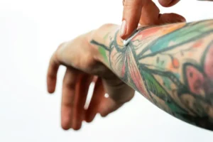 How to Apply Tattoo Lotion Correctly
