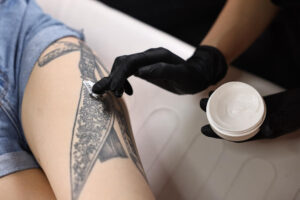How to Choose the Best Tattoo Aftercare Ointments